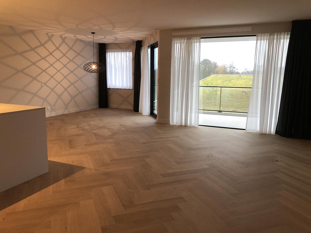 hoelang-gaat-een-houten-vloer-mee